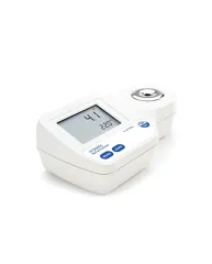 Refractometer Digital Refractometer for Brix Analysis in Foods  Hanna Hi96801